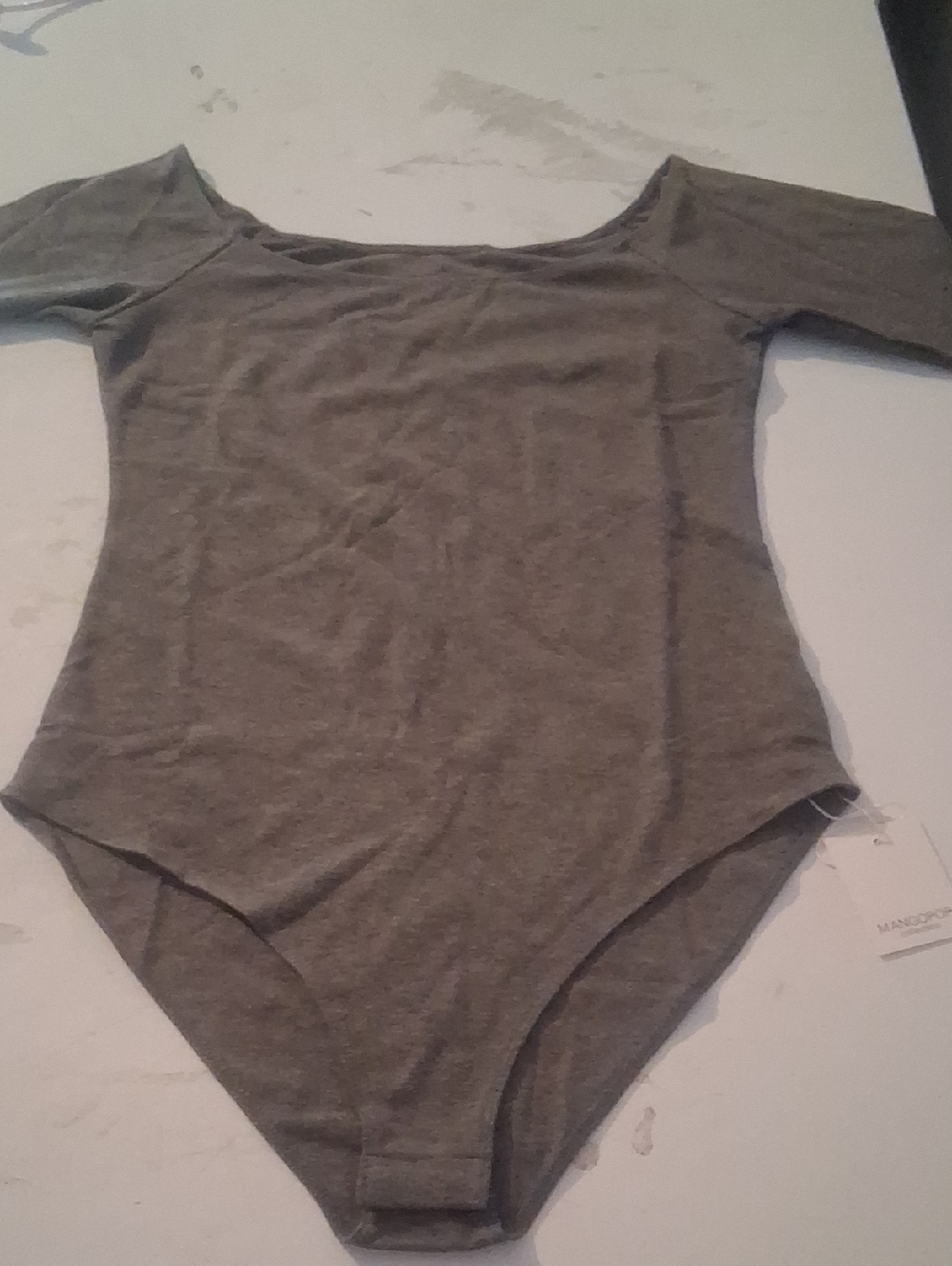 MANGOPOP Gray Scoop Neck Long Sleeve Bodysuit M - Picture 2 of 7